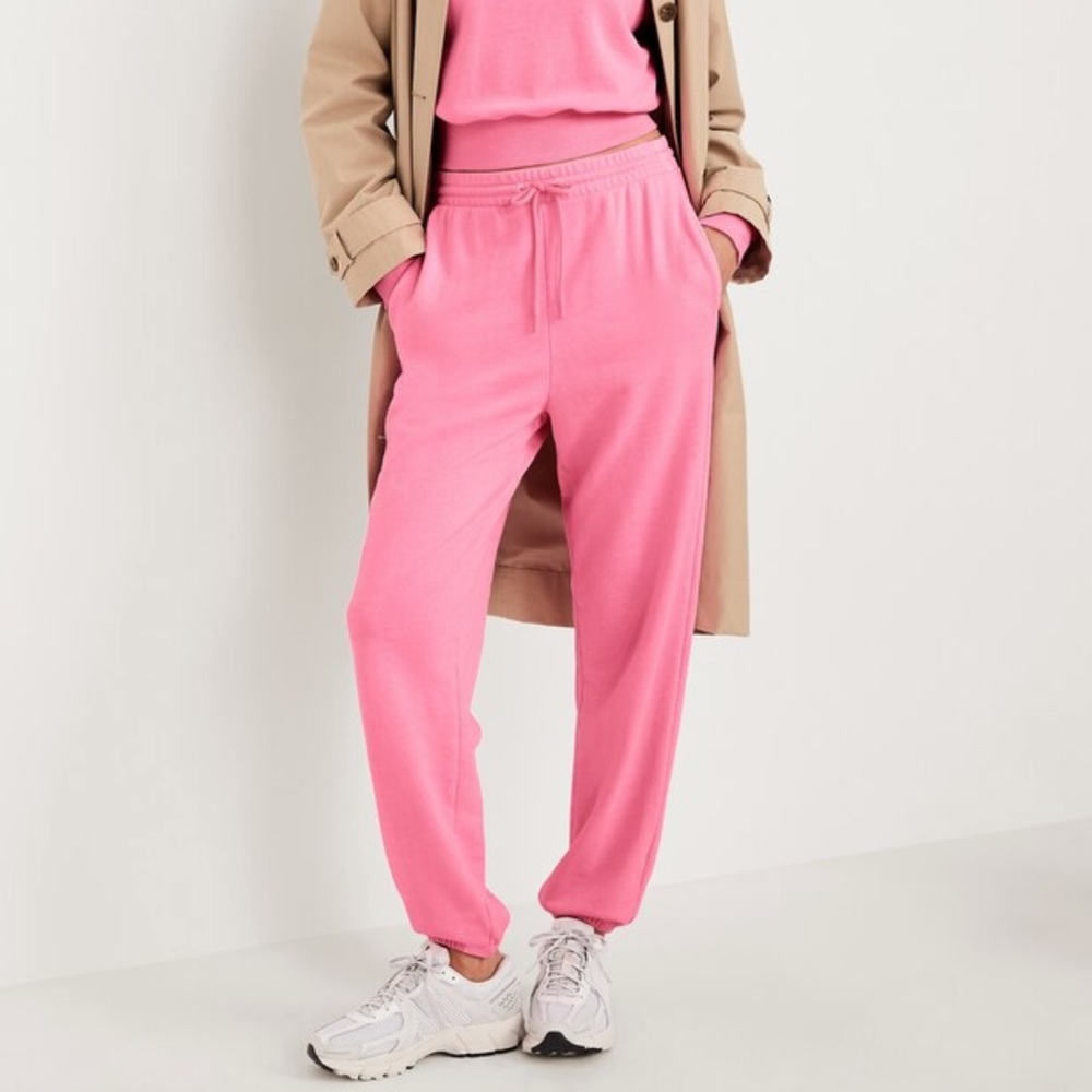 Old Navy Extra High Waisted SoComfy Jogger Sweatpants -  Valentine Pink - Small